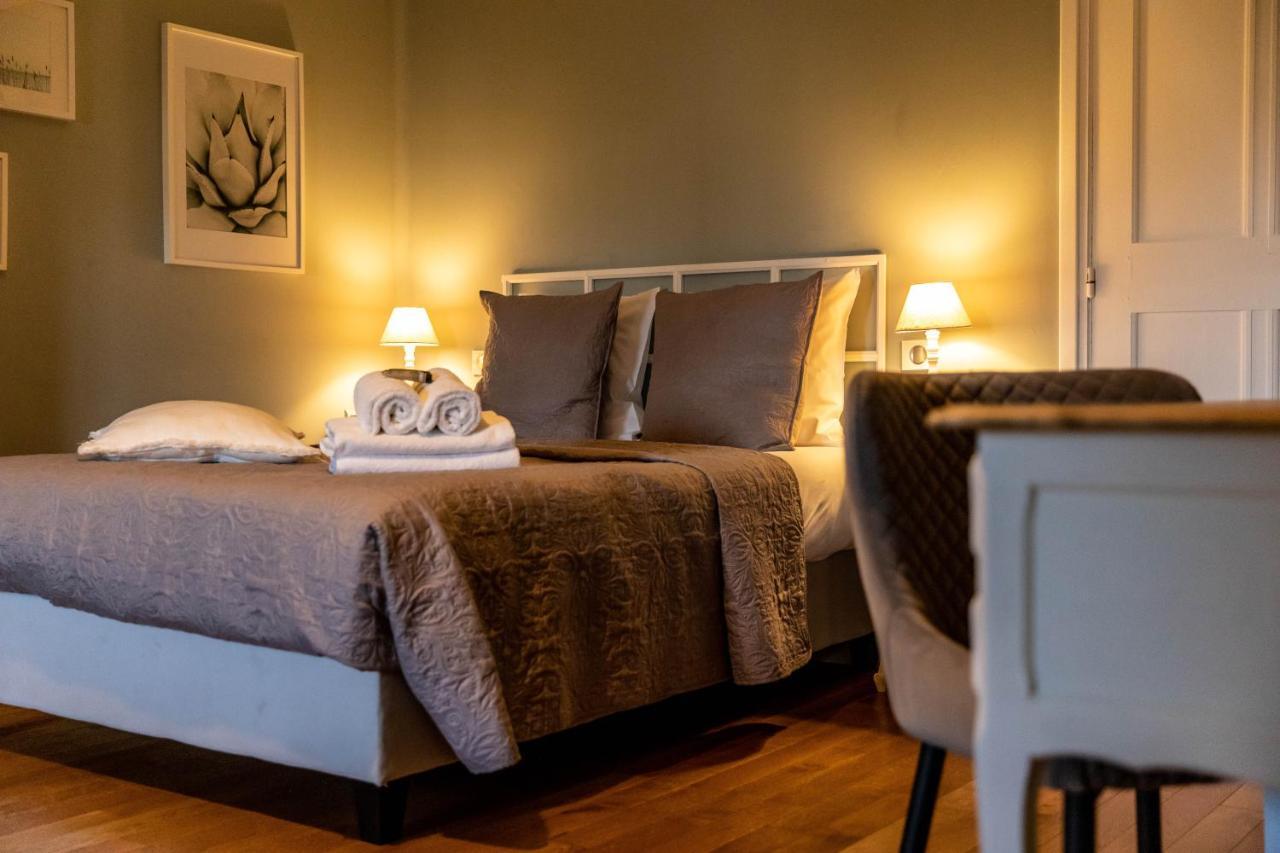 Hotel O Chateau Hayange Екстер'єр фото