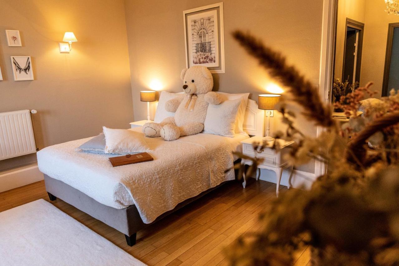 Hotel O Chateau Hayange Екстер'єр фото