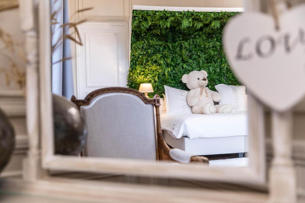 Hotel O Chateau Hayange Екстер'єр фото