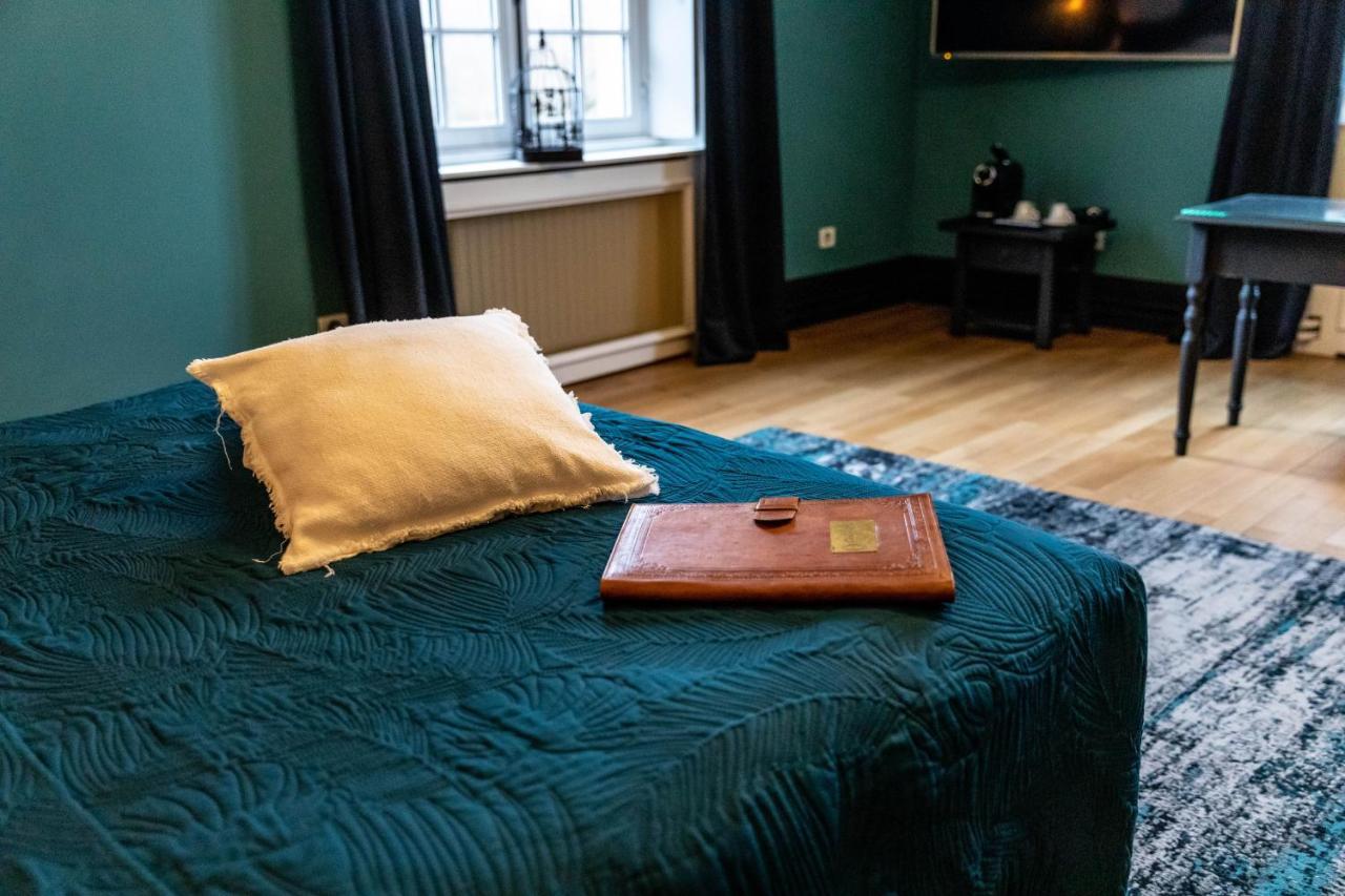 Hotel O Chateau Hayange Екстер'єр фото
